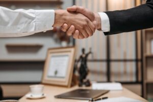 abogado especialista en derecho bancario